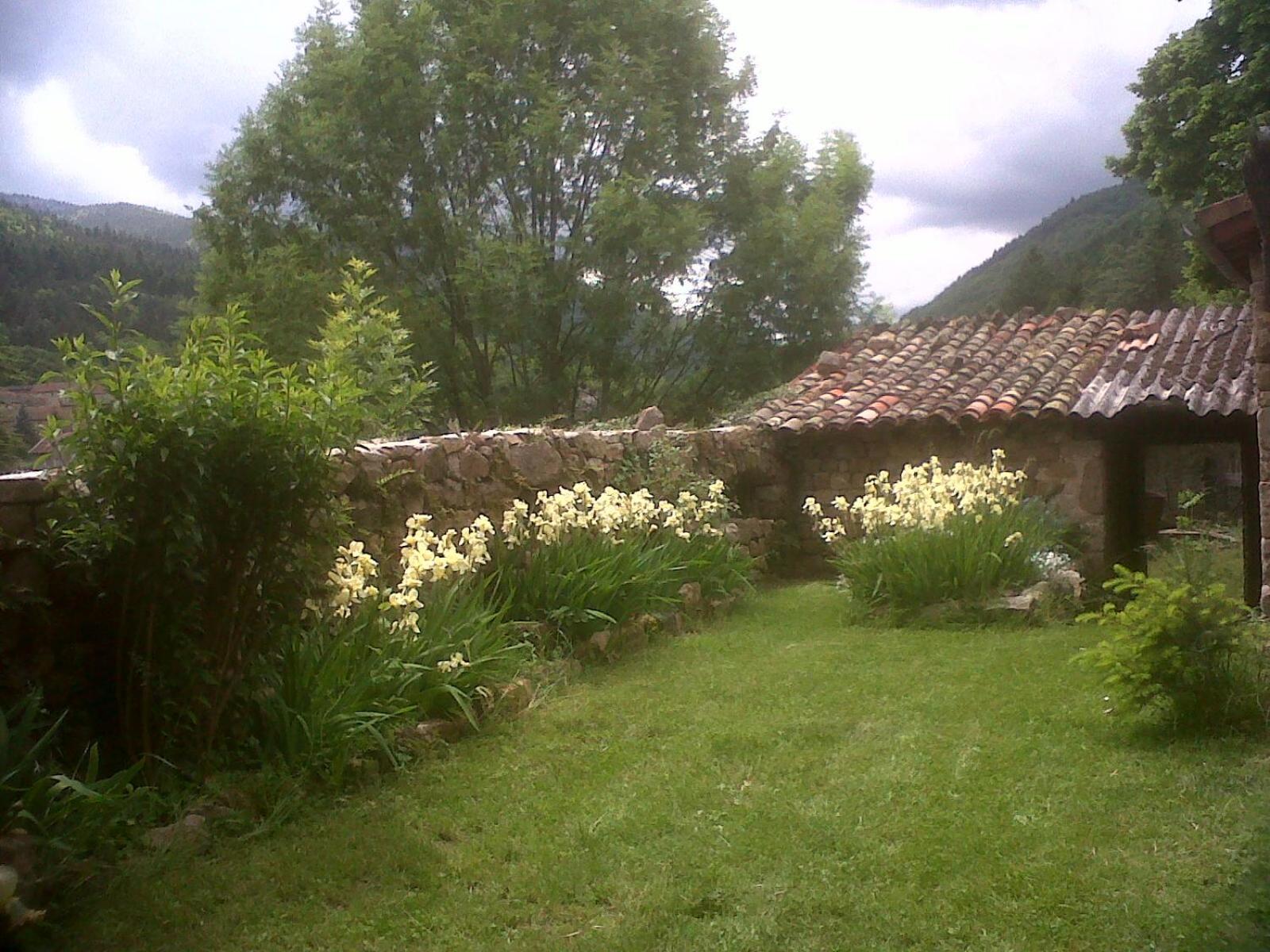 gîte l'Escoferii Vocance Extérieur photo